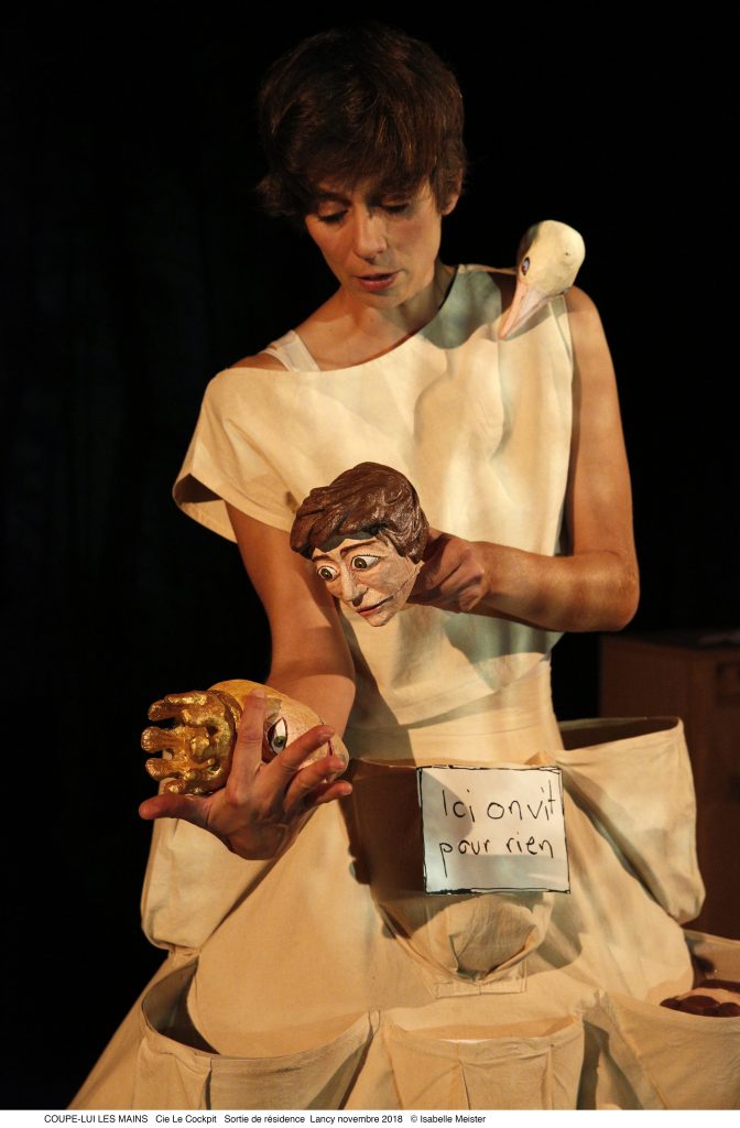 Les mains d'Ida ©Isabelle Meister